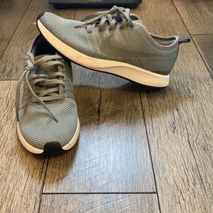 Nike dual tone racer shoes